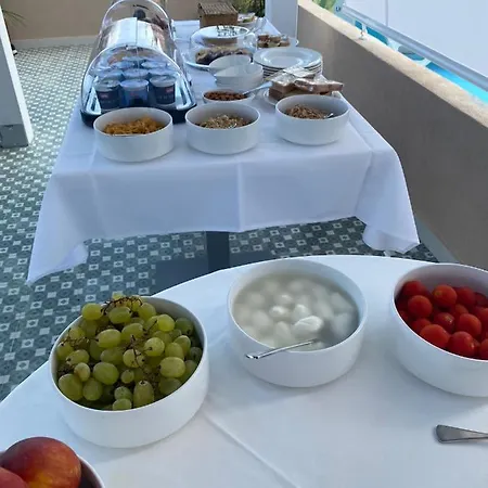 فندق مبيت وإفطار Noone