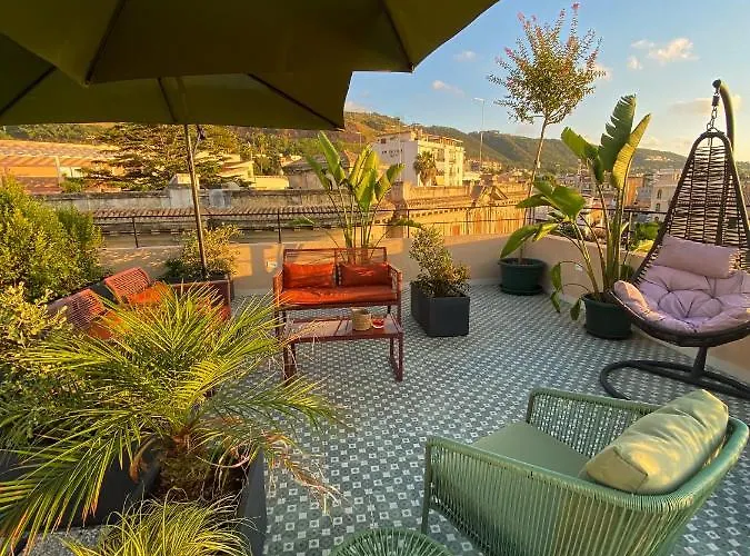 Noone 住宿加早餐酒店 4*