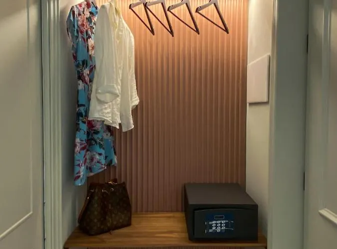 Noone 4* 特罗佩阿